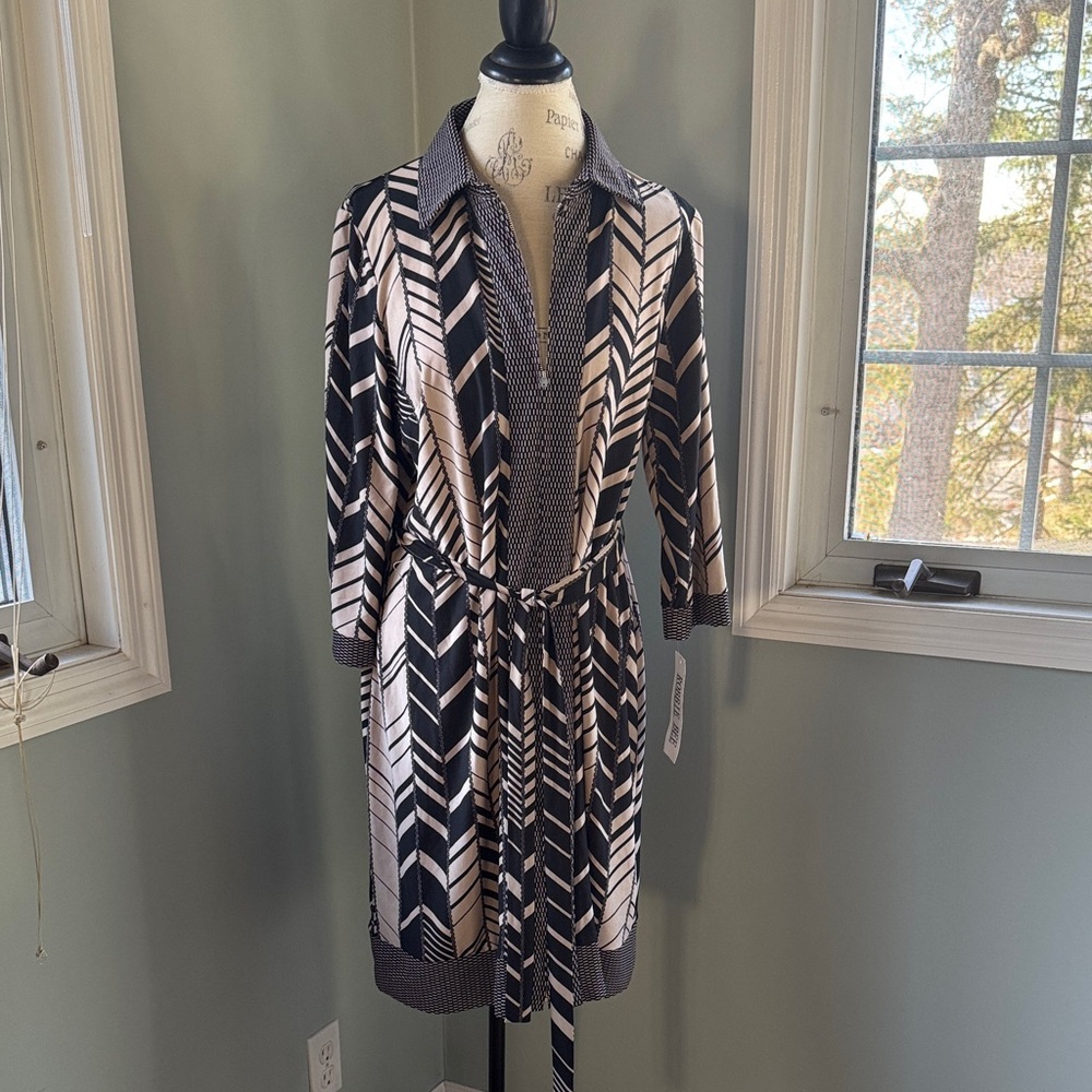 Robbie Bee vintage 60’s poly geometric Chevron shirt dress Deadstock size XL